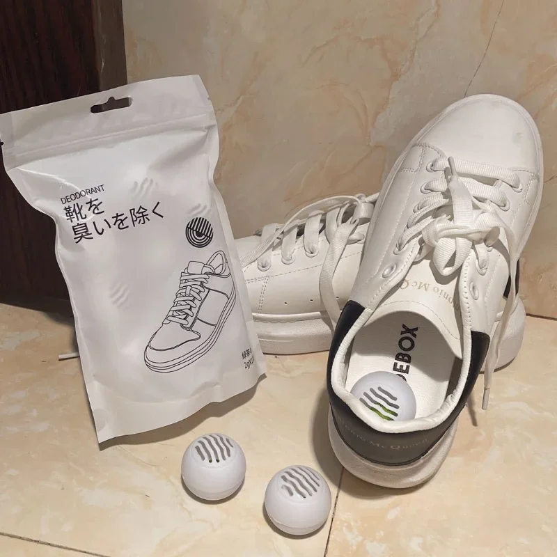 Naturalne kulki dezodorujące d – Shoe Deodorizer Ball recenzja i cena